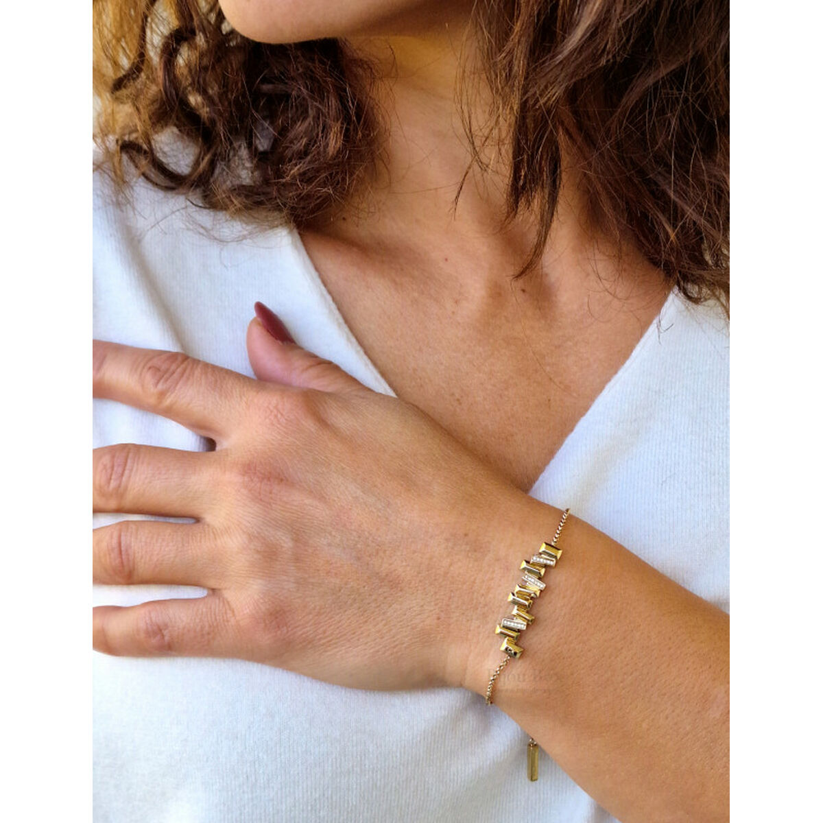 V7H6B75062CBC1861229427DE7A0697F475R4213913P2